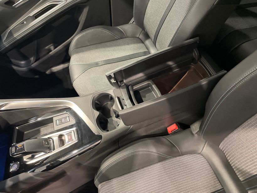 PEUGEOT 3008 2023 - Photo n°23