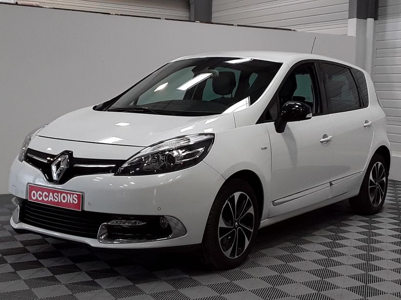 RENAULT SCENIC III 2015 - Photo n°8