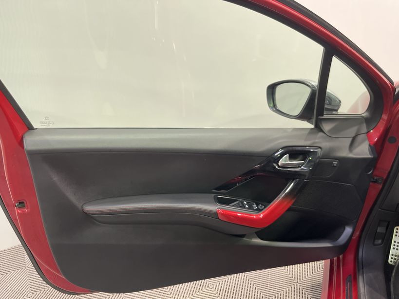 PEUGEOT 208 2014 - Photo n°33