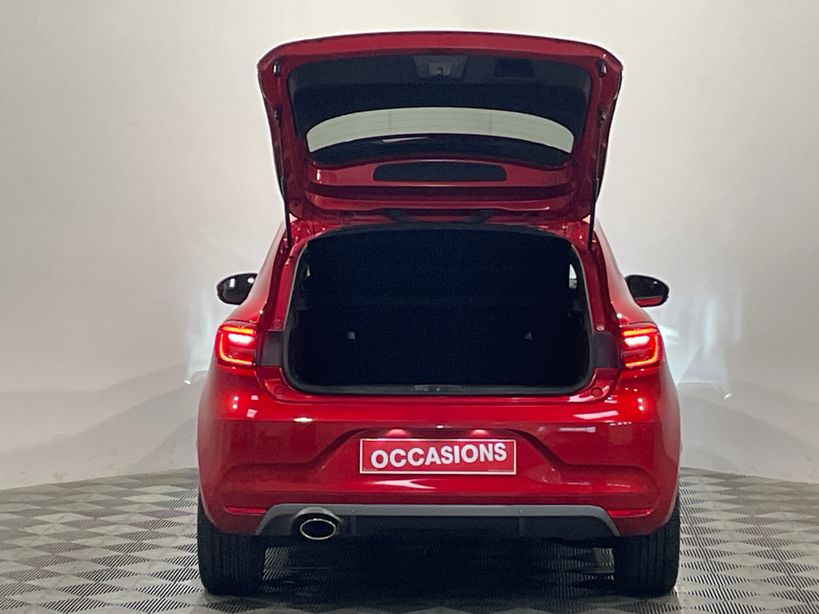 RENAULT CLIO V 2023 - Photo n°47