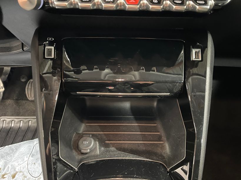 PEUGEOT 208 2023 - Photo n°25