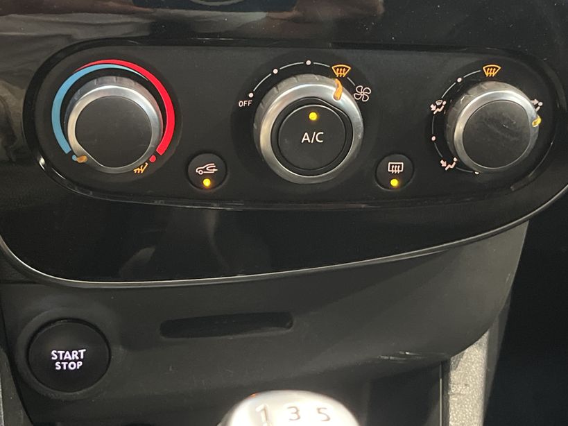 RENAULT CLIO IV SOCIETE 2018 - Photo n°15