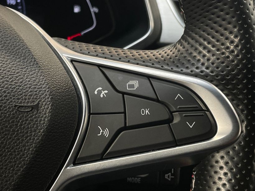 RENAULT CAPTUR 2021 - Photo n°28