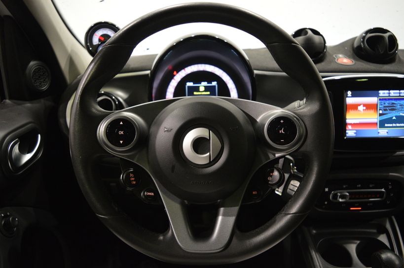 SMART FORFOUR 2016 - Photo n°9