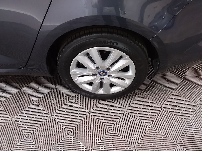 RENAULT MEGANE IV ESTATE 2021 - Photo n°28