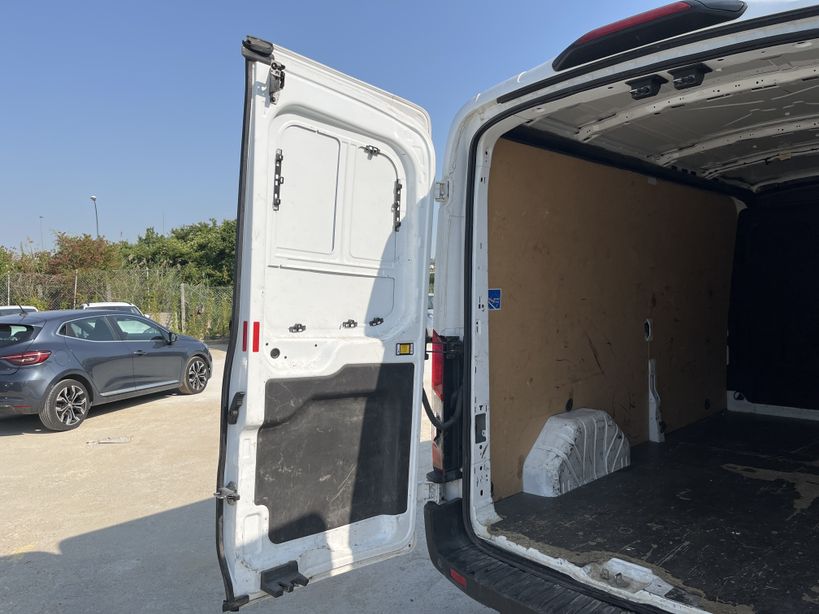 FORD TRANSIT FOURGON 2020 - Photo n°2