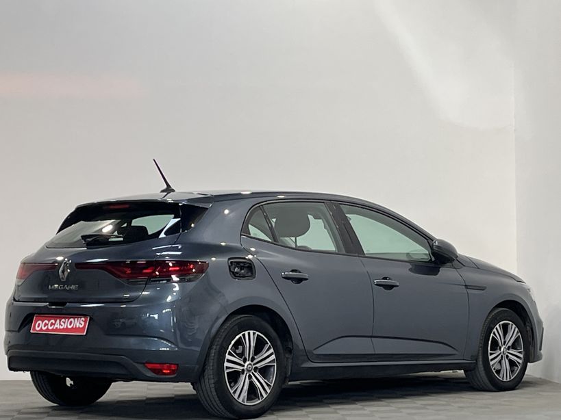 RENAULT MEGANE IV BERLINE 2022 - Photo n°3