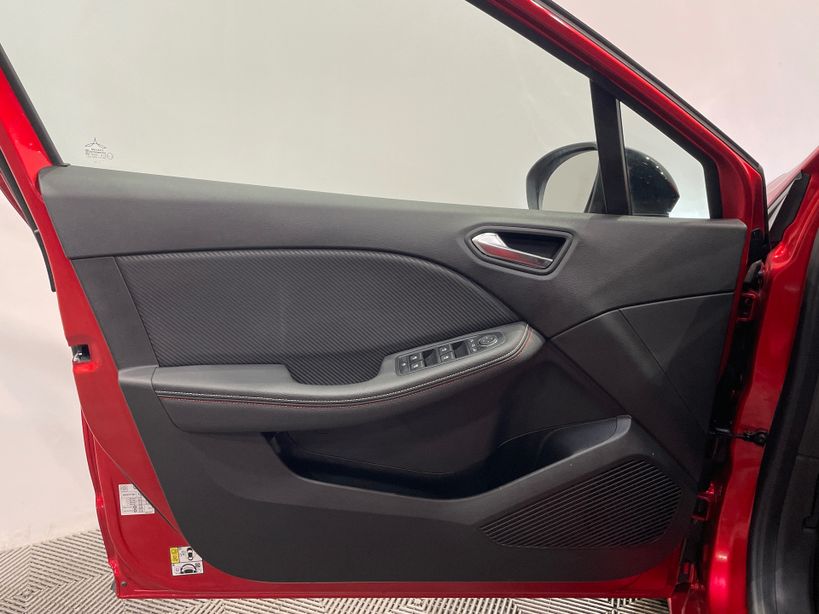 RENAULT CLIO V 2023 - Photo n°33