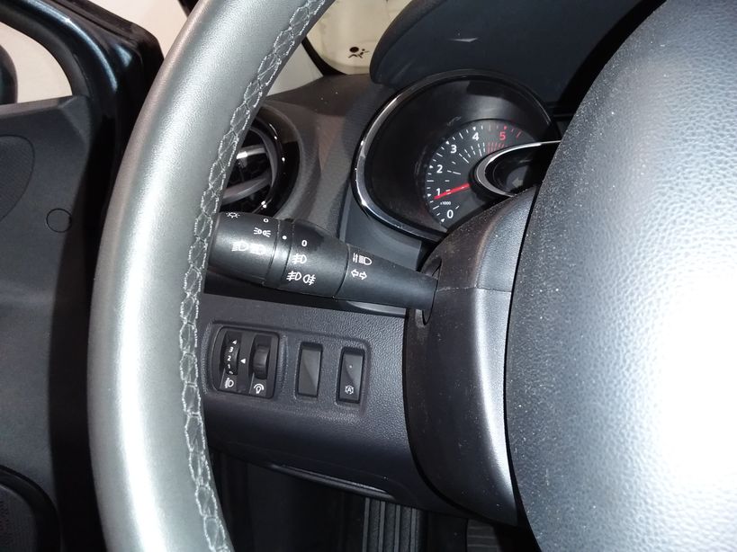 RENAULT CLIO IV BUSINESS 2017 - Photo n°16