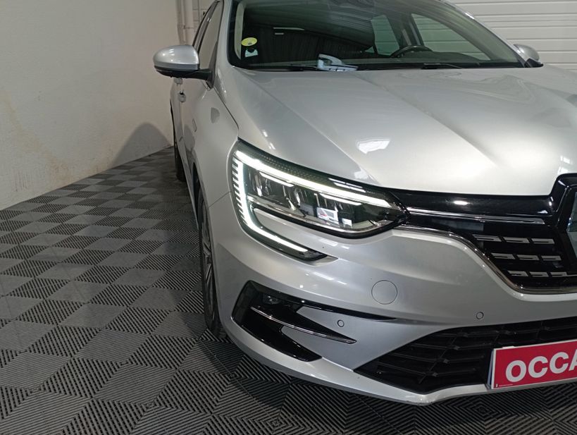 RENAULT MEGANE IV ESTATE 2021 - Photo n°4