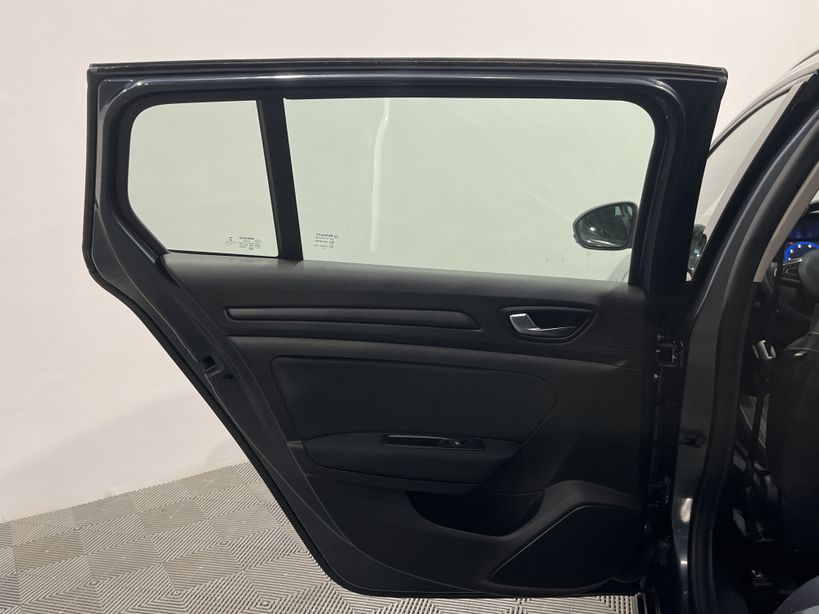 RENAULT MEGANE IV ESTATE BUSINESS 2020 - Photo n°37