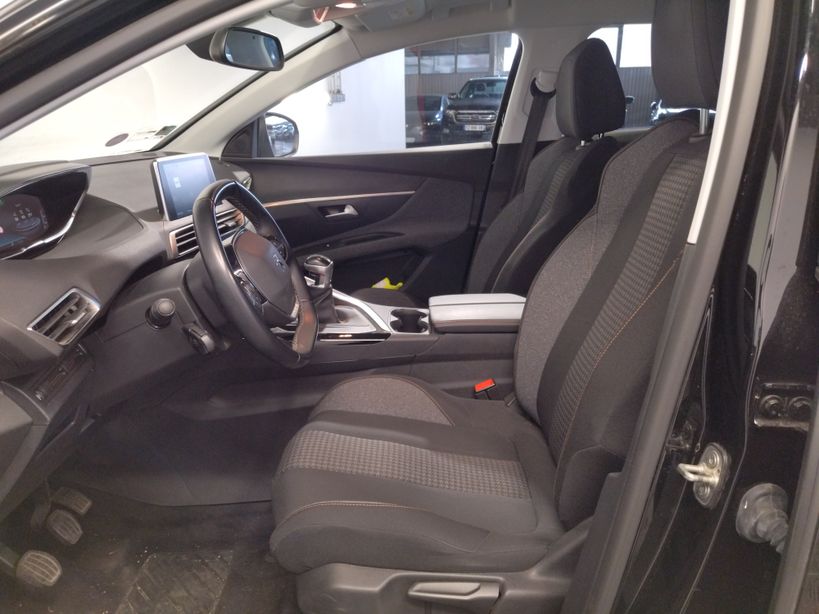 PEUGEOT 3008 BUSINESS 2019 - Photo n°11