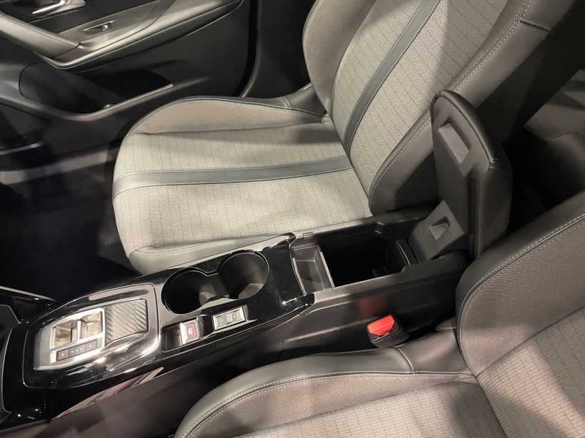 PEUGEOT 2008 2023 - Photo n°21