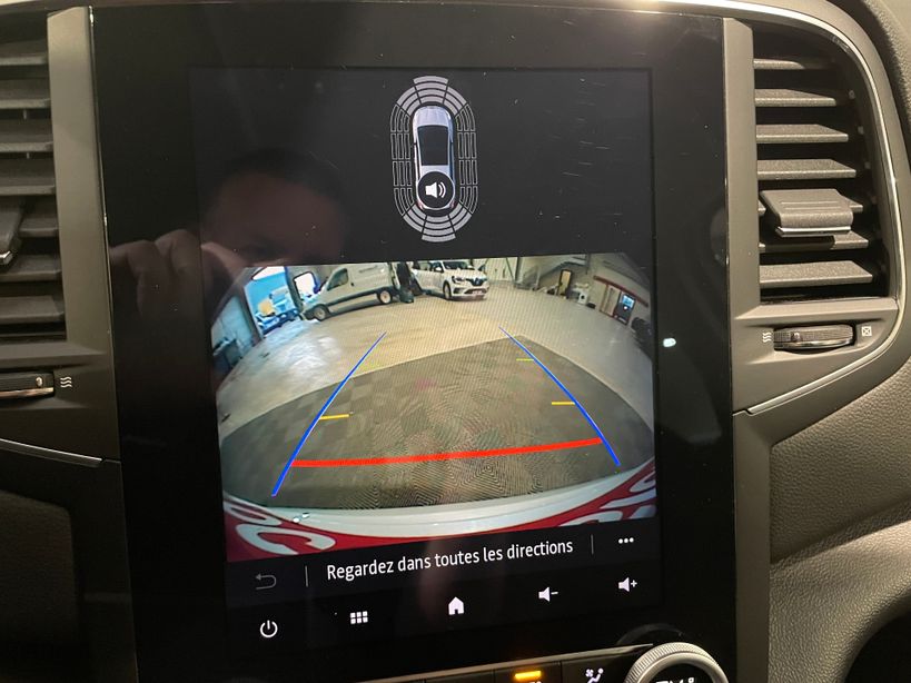 RENAULT MEGANE IV ESTATE 2022 - Photo n°27