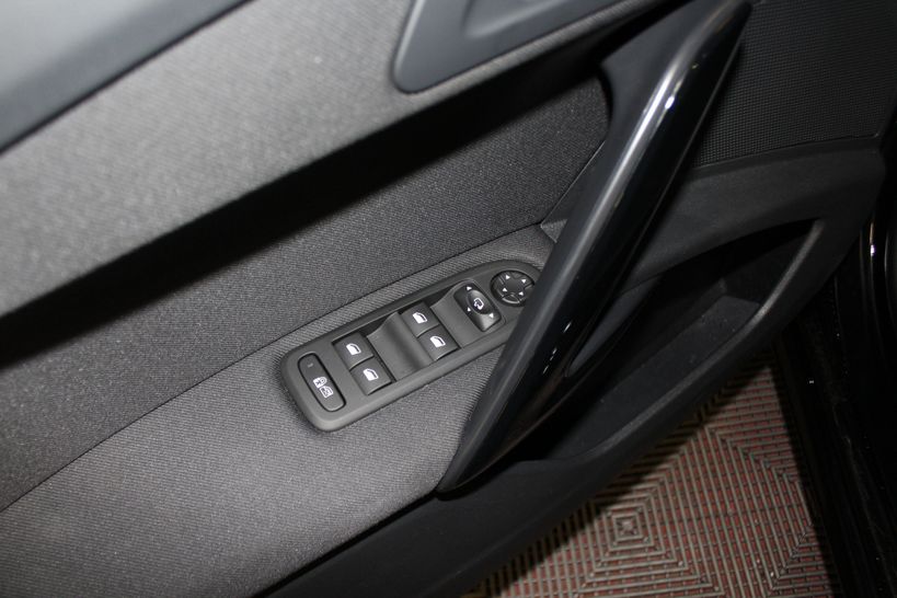 PEUGEOT 508 SW 2018 - Photo n°10