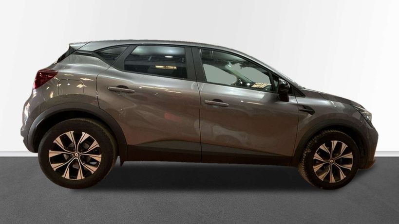 RENAULT CAPTUR 2023 - Photo n°4