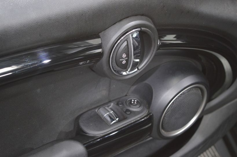 MINI MINI F56 2015 - Photo n°17