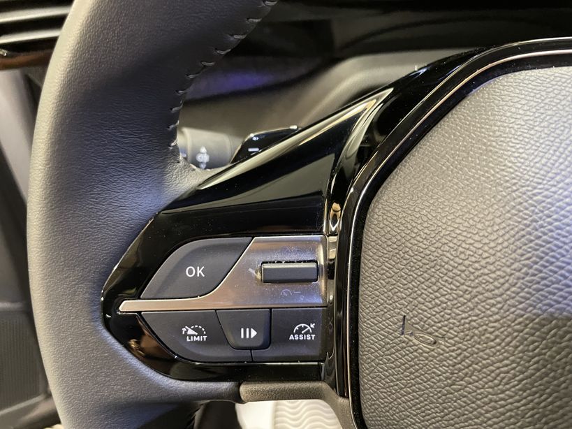 PEUGEOT 408 2023 - Photo n°16