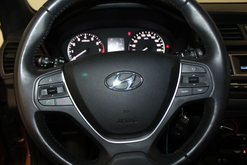 HYUNDAI i20 2018 - Photo n°27