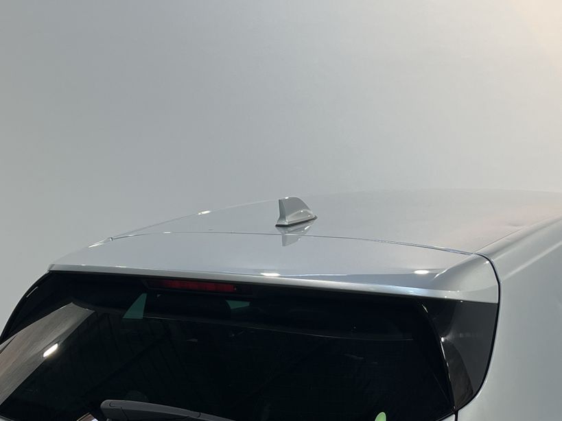 RENAULT MEGANE IV BERLINE 2021 - Photo n°46