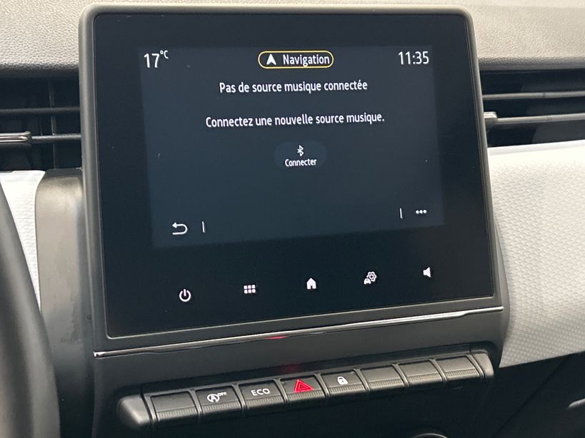 RENAULT CLIO V 2023 - Photo n°14