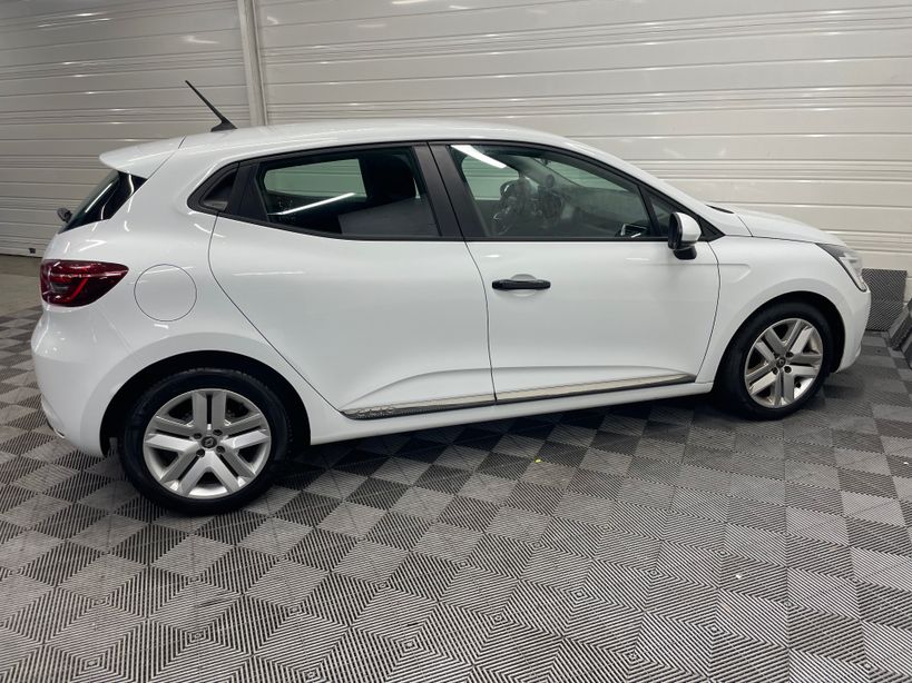 RENAULT CLIO V 2021 - Photo n°5