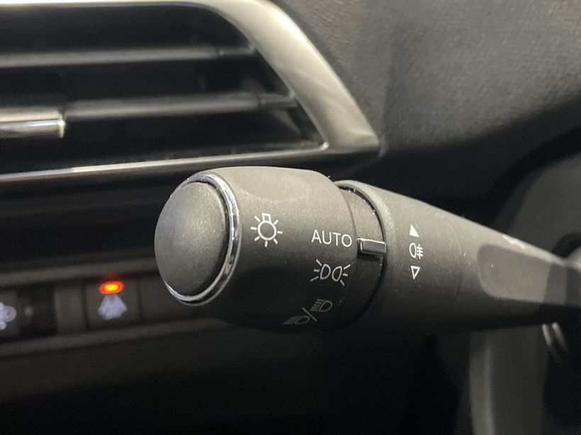 PEUGEOT 5008 2023 - Photo n°31