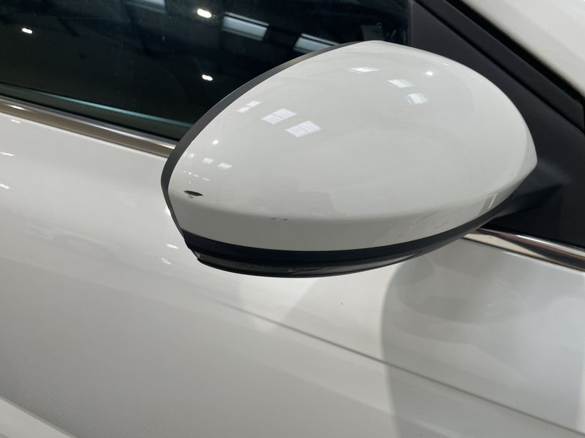 RENAULT MEGANE IV BERLINE 2021 - Photo n°13