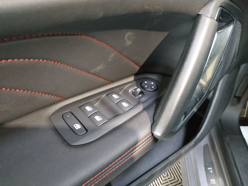 PEUGEOT 308 2021 - Photo n°21