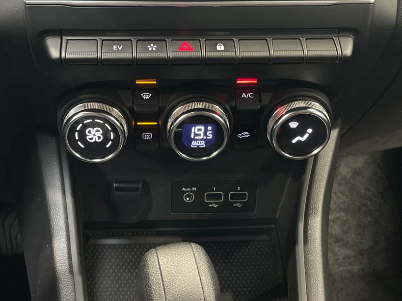 RENAULT CAPTUR 2023 - Photo n°18