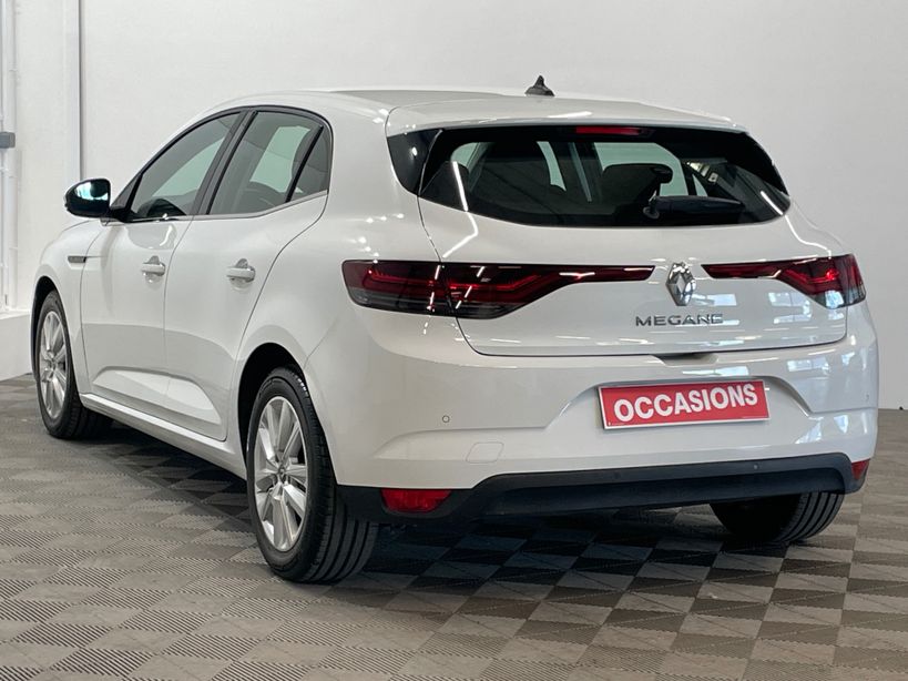 RENAULT MEGANE IV BERLINE 2021 - Photo n°6