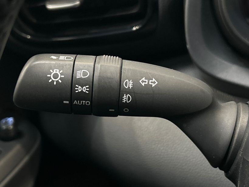 TOYOTA YARIS HYBRIDE MY22 2023 - Photo n°26