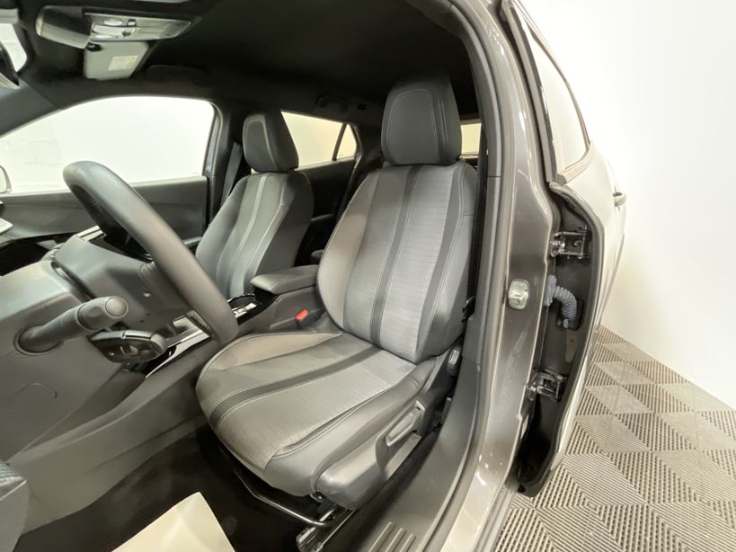 PEUGEOT 2008 2023 - Photo n°9