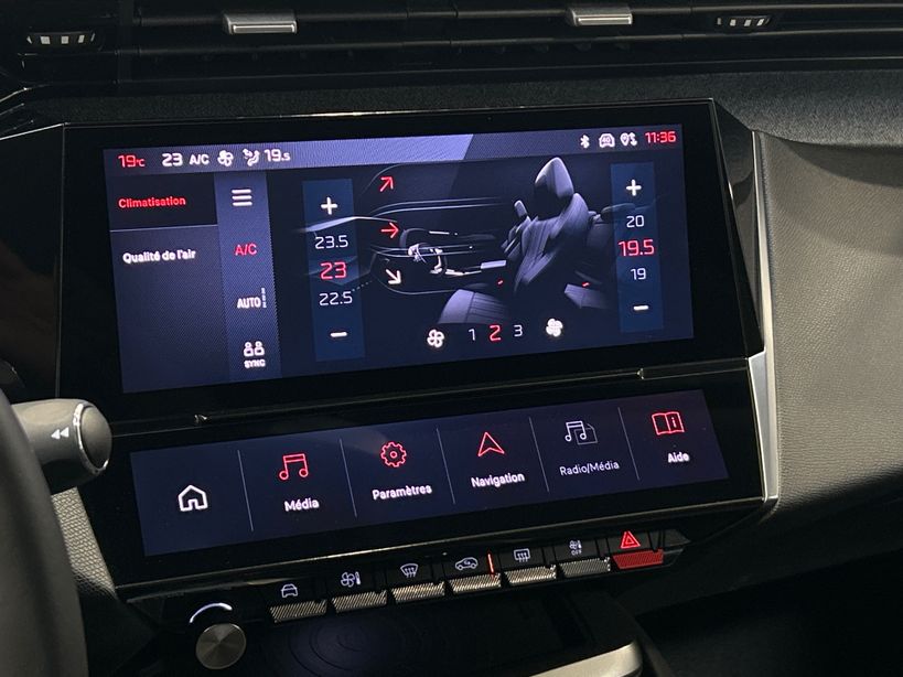 PEUGEOT 308 2023 - Photo n°16