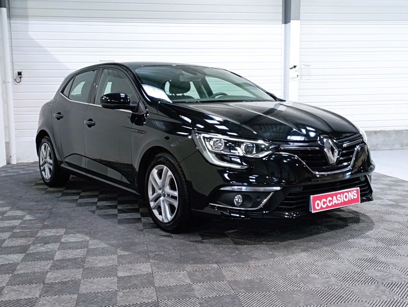 RENAULT MEGANE IV BERLINE BUSINESS 2019 - Photo n°3