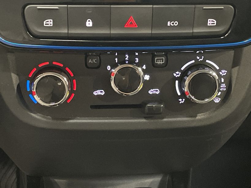 DACIA SPRING 2022 - Photo n°17