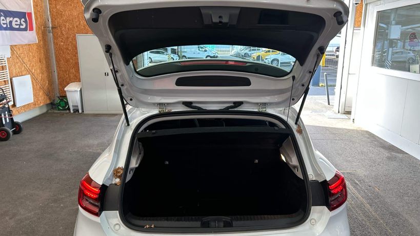 RENAULT CLIO V 2021 - Photo n°15