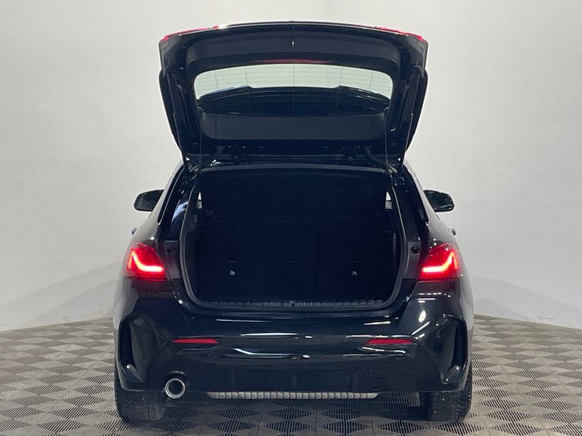 BMW SERIE 1 F40 2023 - Photo n°49