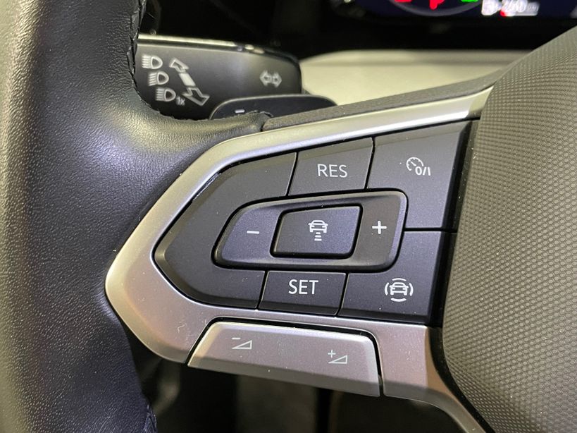 VOLKSWAGEN GOLF 2023 - Photo n°18