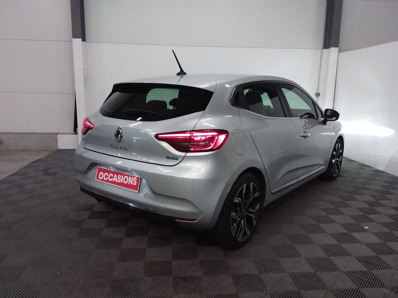 RENAULT CLIO V 2021 - Photo n°4