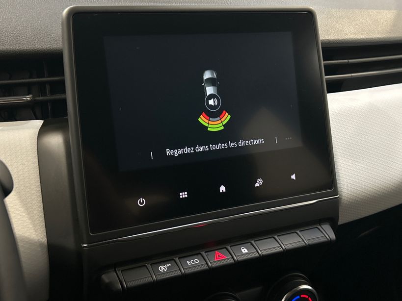 RENAULT CLIO V 2023 - Photo n°12