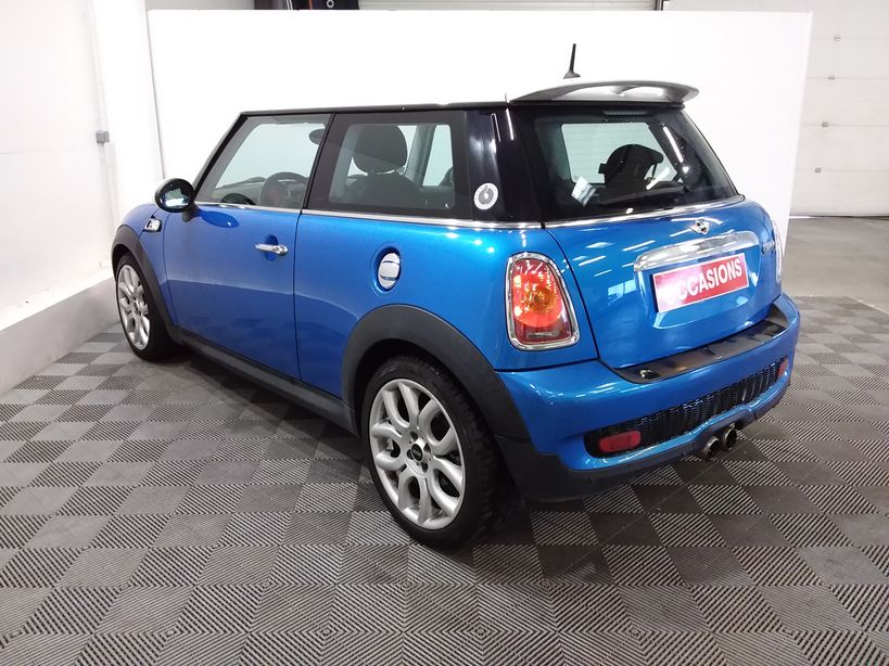 MINI HATCH R56 2010 - Photo n°6