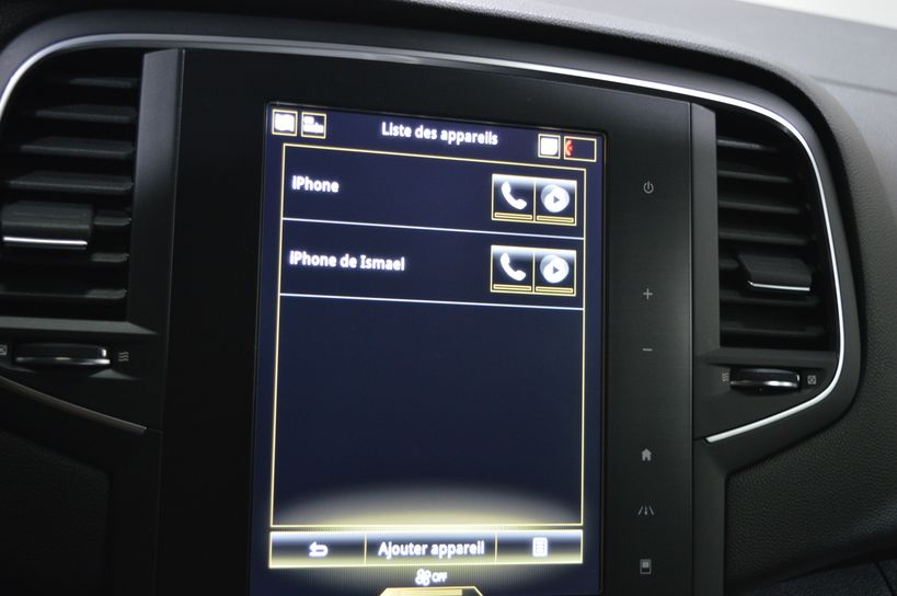 RENAULT MEGANE IV BERLINE 2018 - Photo n°14