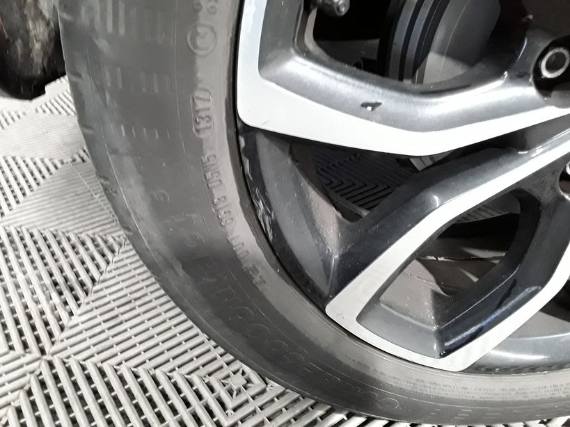 RENAULT CLIO IV 2019 - Photo n°8
