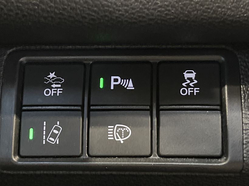 HONDA CIVIC 4 PORTES 2018 2019 - Photo n°36