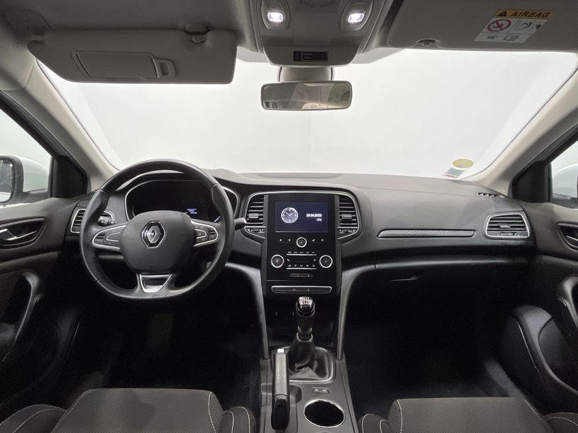 RENAULT MEGANE IV ESTATE 2017 - Photo n°30