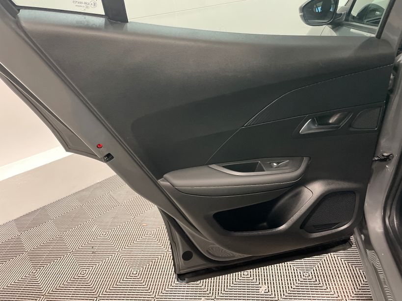 PEUGEOT 2008 2024 - Photo n°25