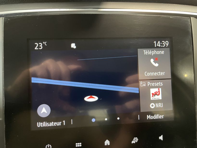 RENAULT MEGANE IV BERLINE 2021 - Photo n°16