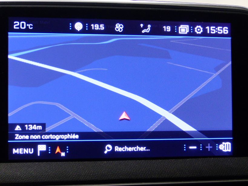 PEUGEOT 3008 2018 - Photo n°6