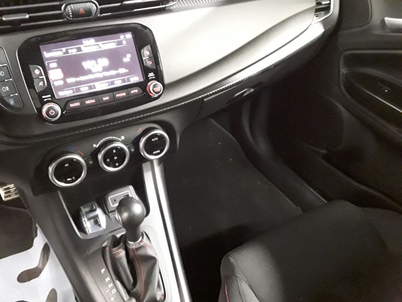 ALFA ROMEO GIULIETTA SERIE 2 2018 - Photo n°6